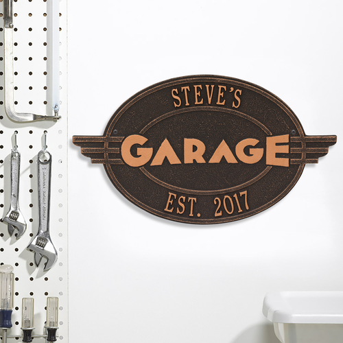 Moderno Garage Oil-Rubbed Bronze Plaque in use.