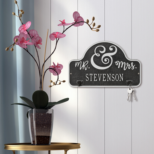 Keys to My Heart Hook Black & Silver Plaque with a Background