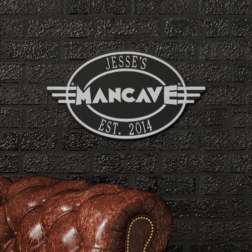 Moderno Man Cave Black & Silver Plaque in use.